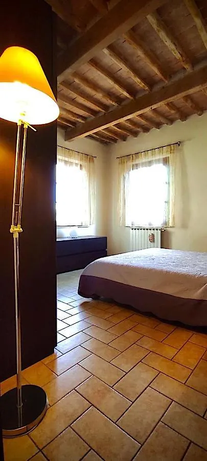 Borri Apartment, Trilocale Access. Con Posto Auto Ponsacco Apartman